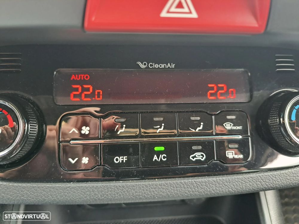 Kia Sportage 1.7 CRDI ISG Xtra Edition - 8