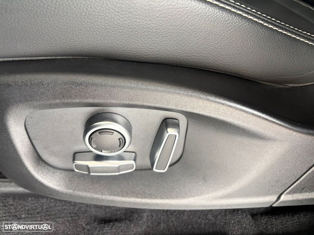 Jaguar E-Pace 1.5 P160 R-Dynamic Aut. - 10