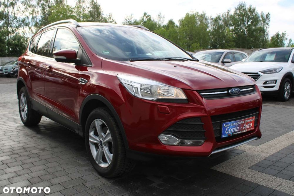 Ford Kuga 1.5 EcoBoost 2x4 Titanium - 12