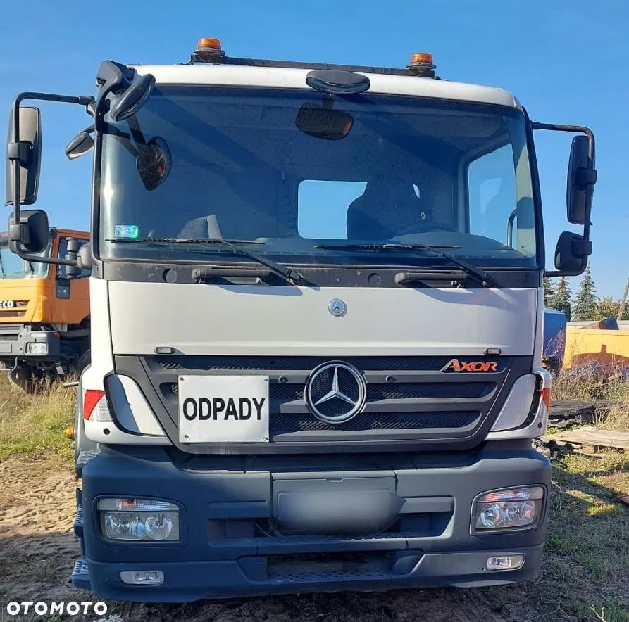 Mercedes-Benz AXOR 1833 - 6