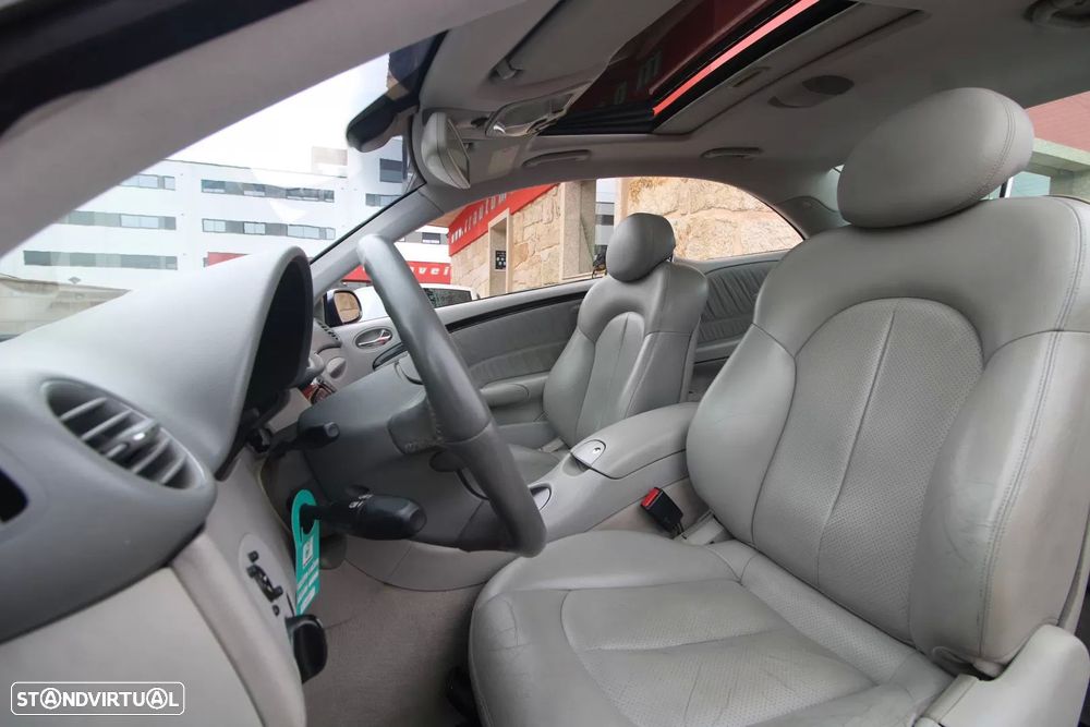 Mercedes-Benz CLK 240 - 15