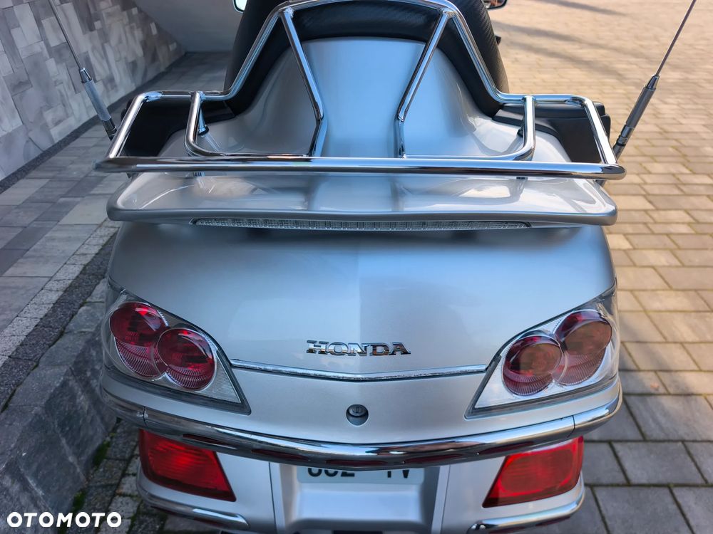 Honda GL - 11