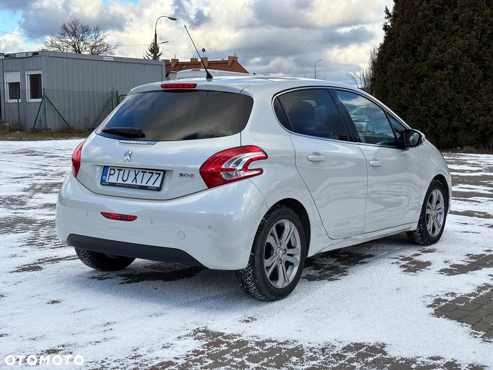 Peugeot 208 1.2 PureTech Allure - 3