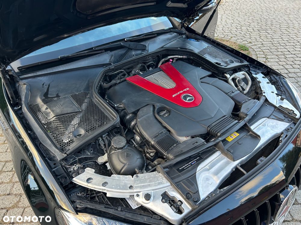 Mercedes-Benz Klasa C AMG 43 4-Matic - 10
