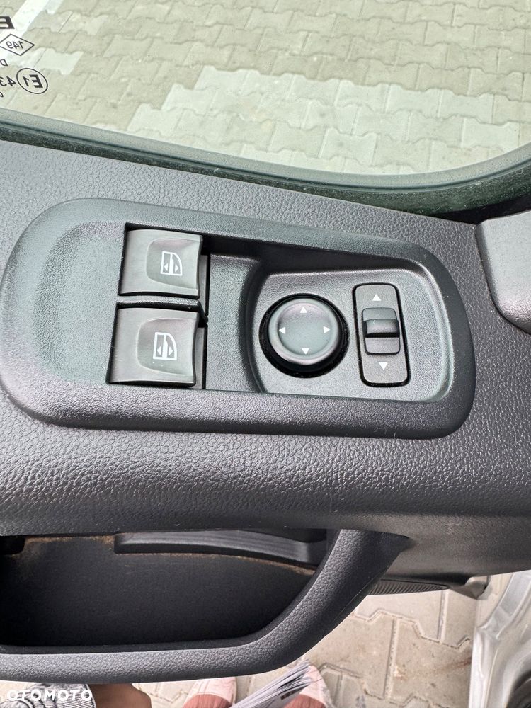 Renault Master - 23