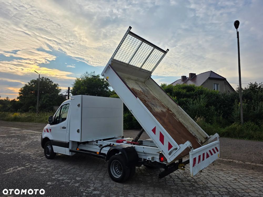 Mercedes-Benz Sprinter - 3