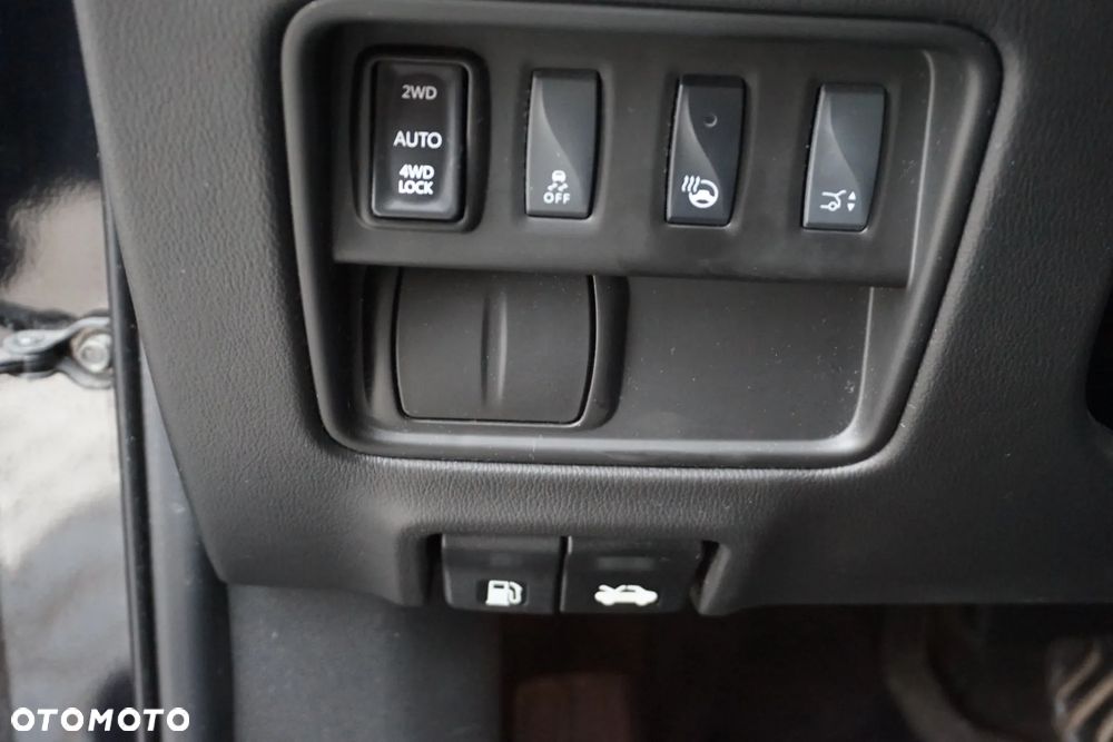 Renault Koleos 2.0 dCi Initiale Paris 4x4 X-Tronic - 11