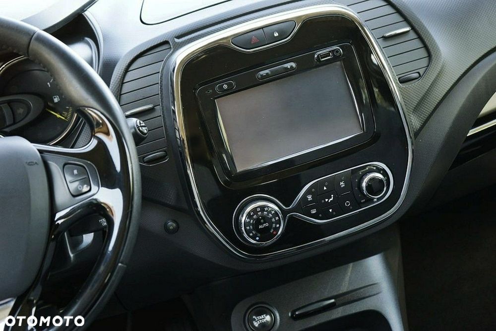 Renault Captur - 25