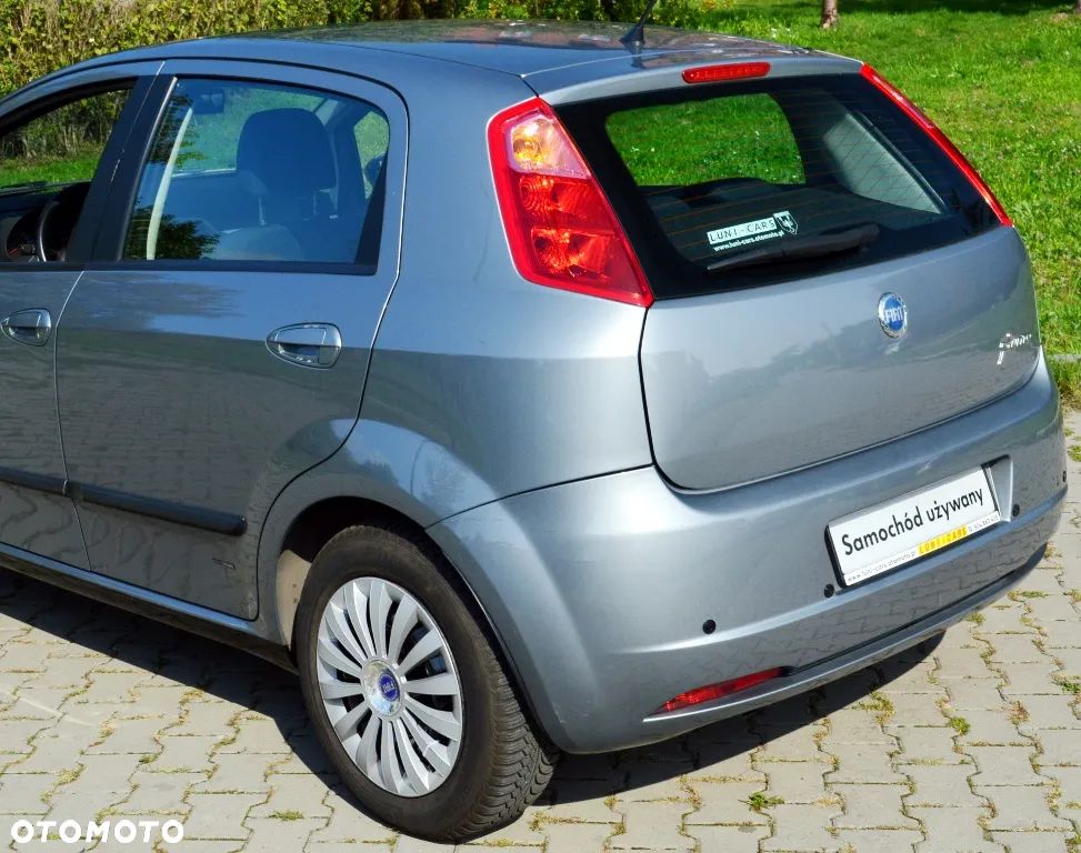 Fiat Grande Punto - 17