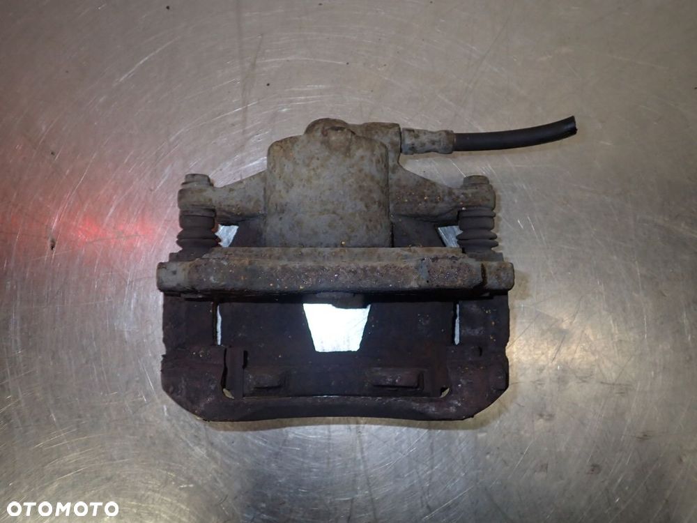 ZACISK HAMULCA PRAWY PRZÓD FIAT GRANDE PUNTO - 4