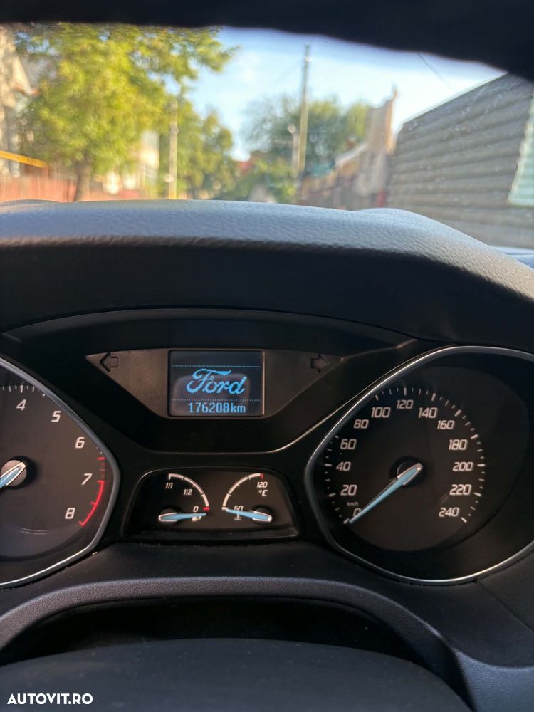Ford Focus 1.6 EcoBoost Start Stop Sport - 11