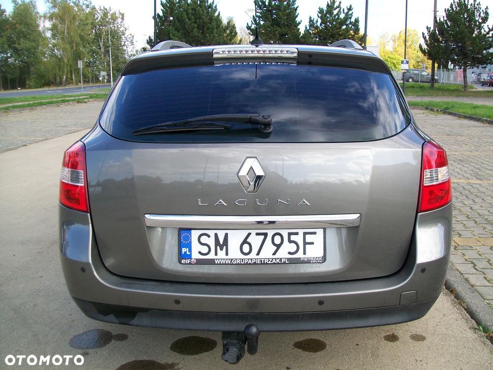 Renault Laguna - 11