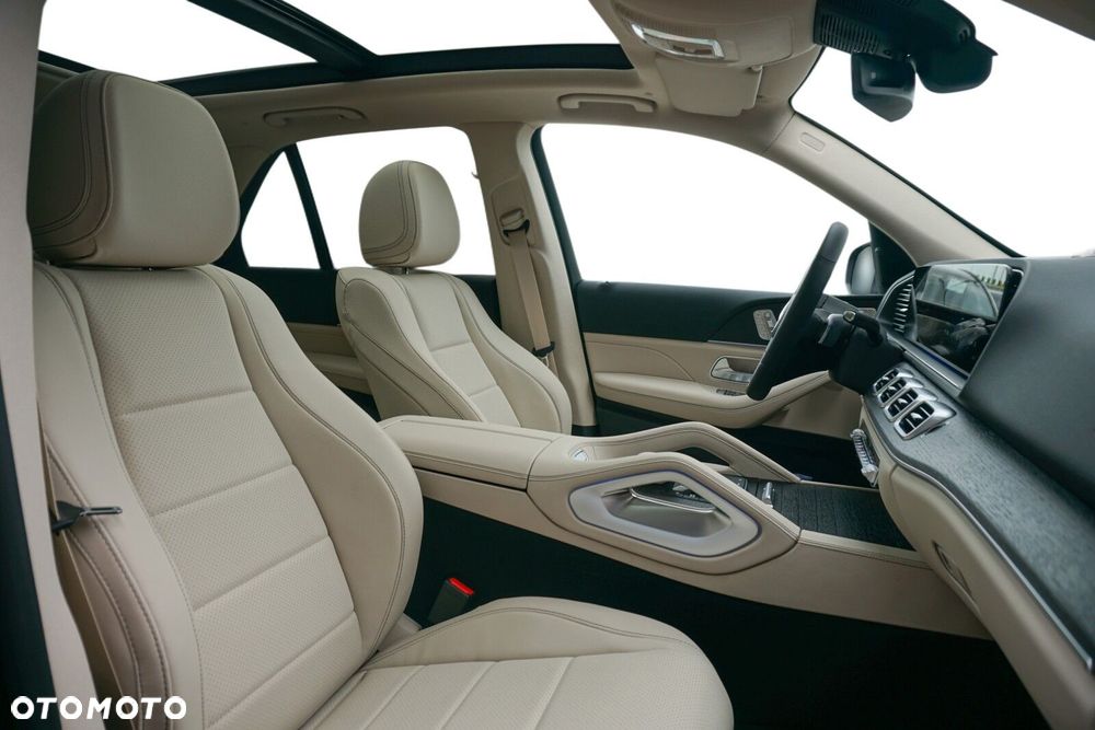 Mercedes-Benz GLE - 18