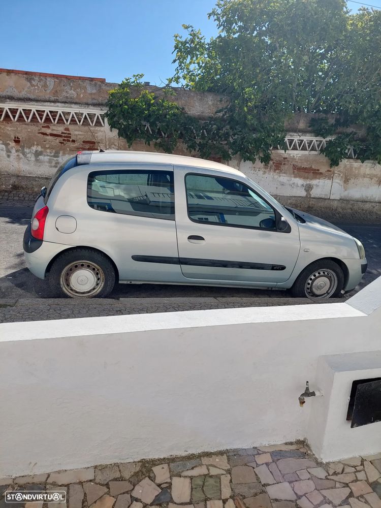 Renault Clio 1.5 dCi Authentique - 2