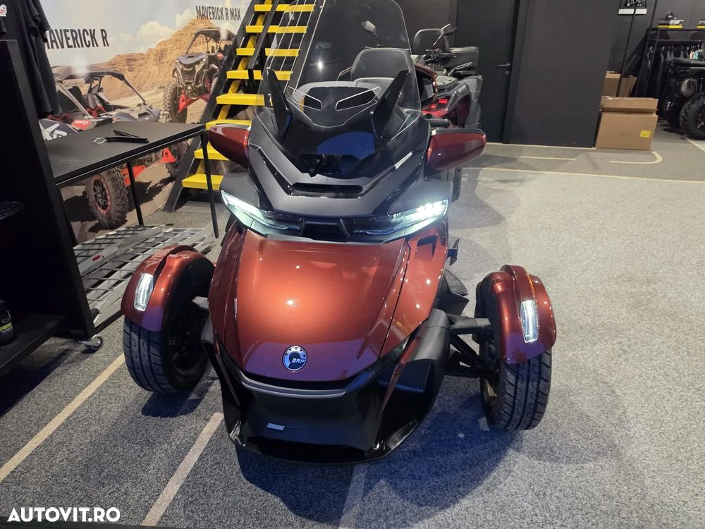Can-Am Spyder - 7