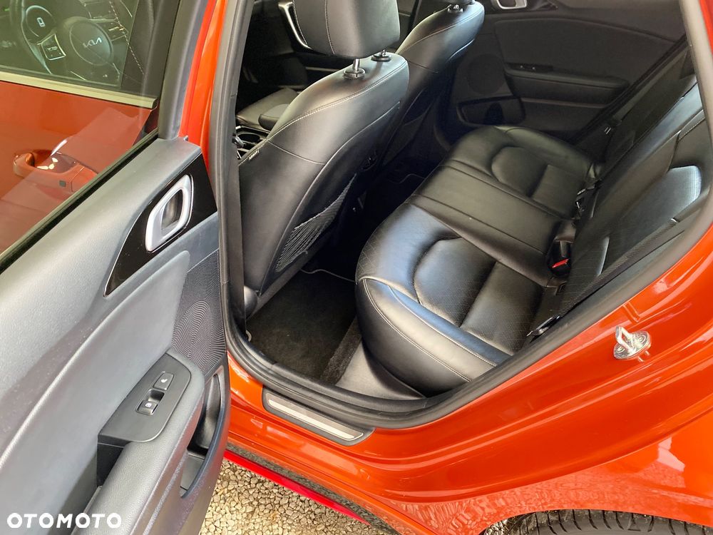 Kia Ceed 1.6 CRDi SCR GT-Line DCT - 16