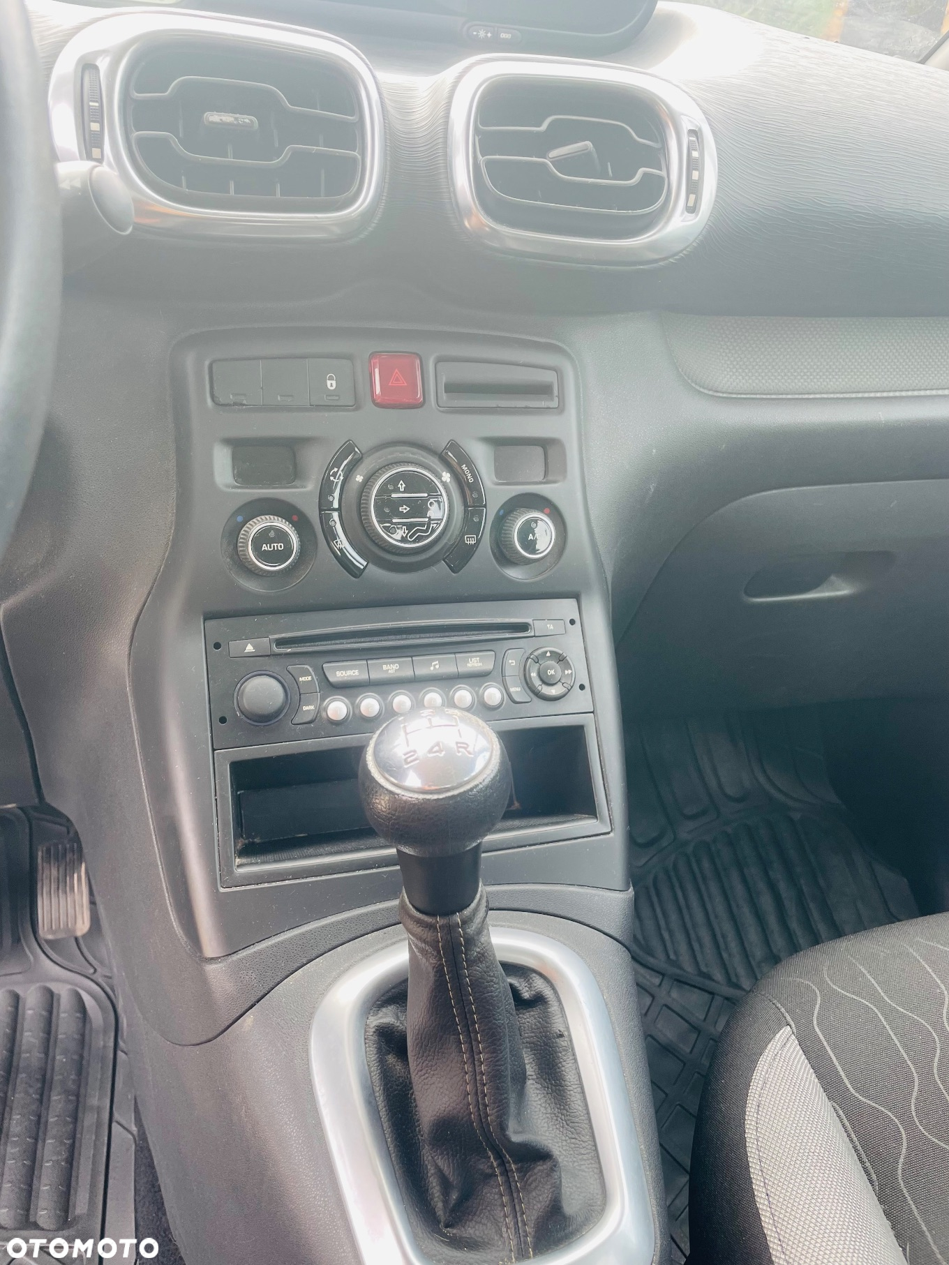 Citroën C3 Picasso 1.4i Attraction - 9