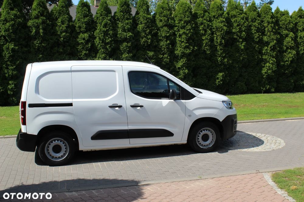 Citroën BERLINGO 1.6 HDI 3-OSOBOWY - 22