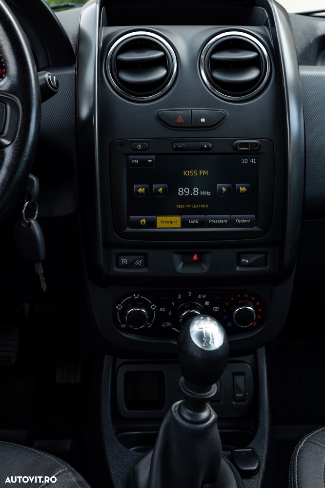 Dacia Duster dCi 110 FAP 4x2 Prestige - 19