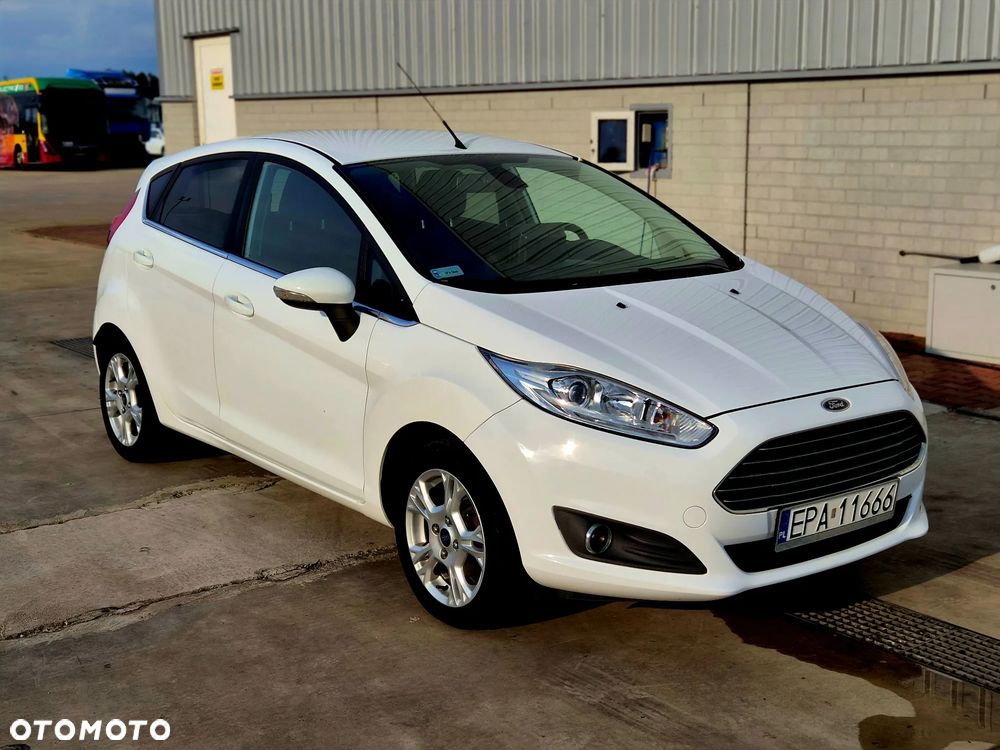 Ford Fiesta 1.0 EcoBoost STart-Stop Titanium - 9