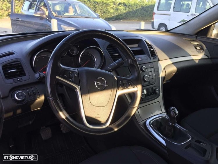 Opel Insignia ver-2-0-cdti-cosmo-ecoflex - 2