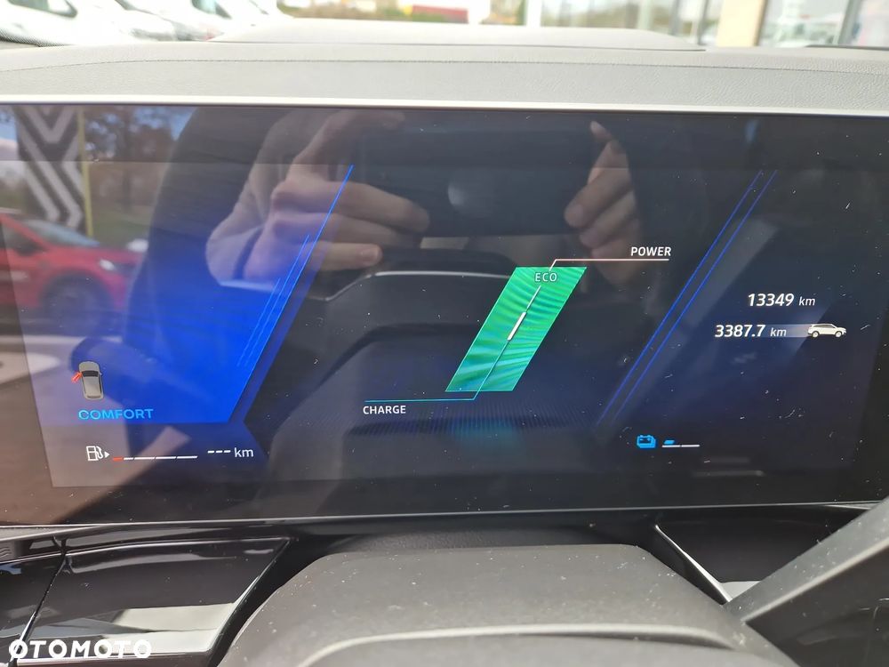 Renault Espace 1.2 E-Tech Full Hybrid 200 esprit Alpine MMT 5os - 11