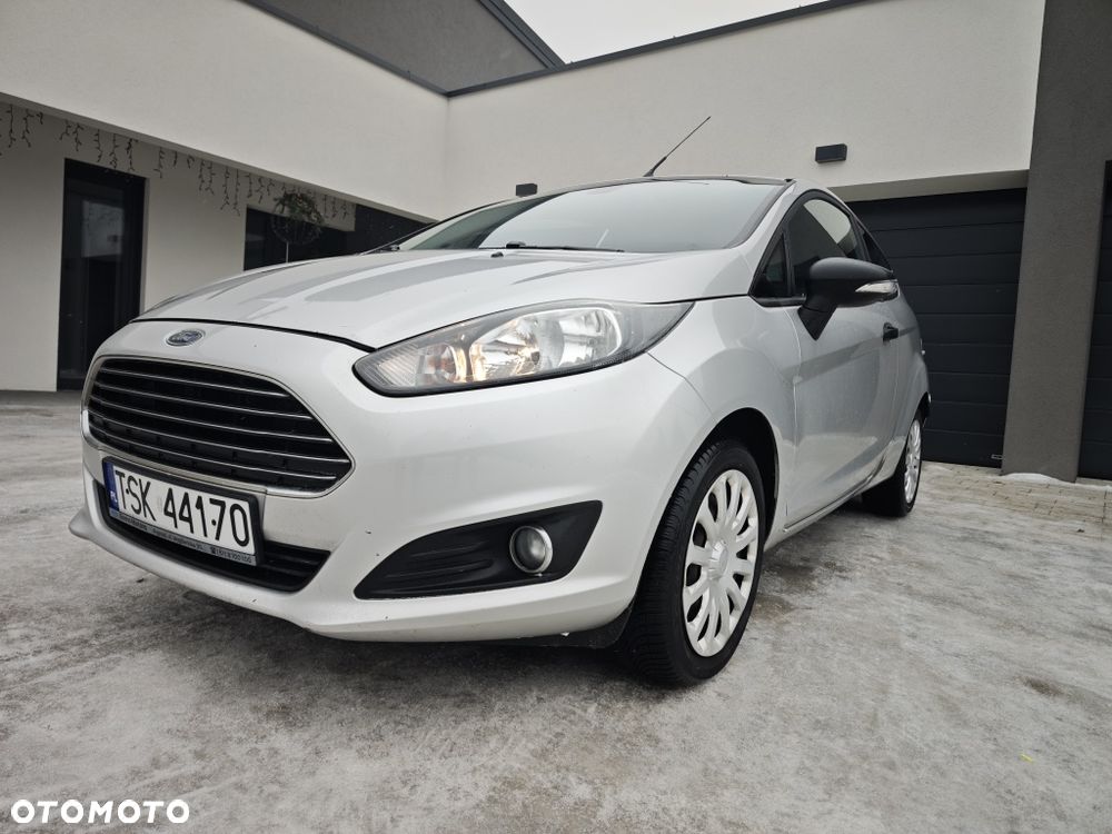 Ford Fiesta - 2