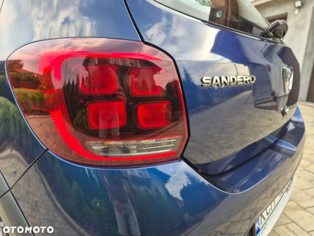Dacia Sandero TCe 90 Celebration - 13