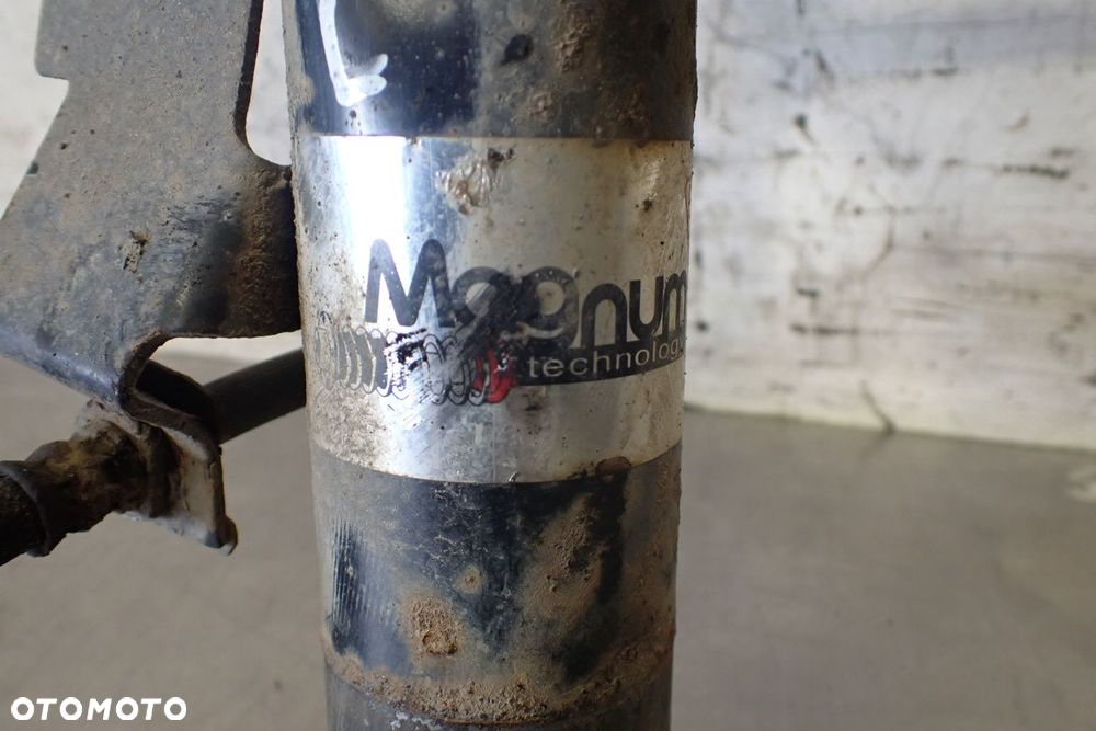 MCPERSON LEWY PRZEDNI MAZDA 5 2.0 - 2