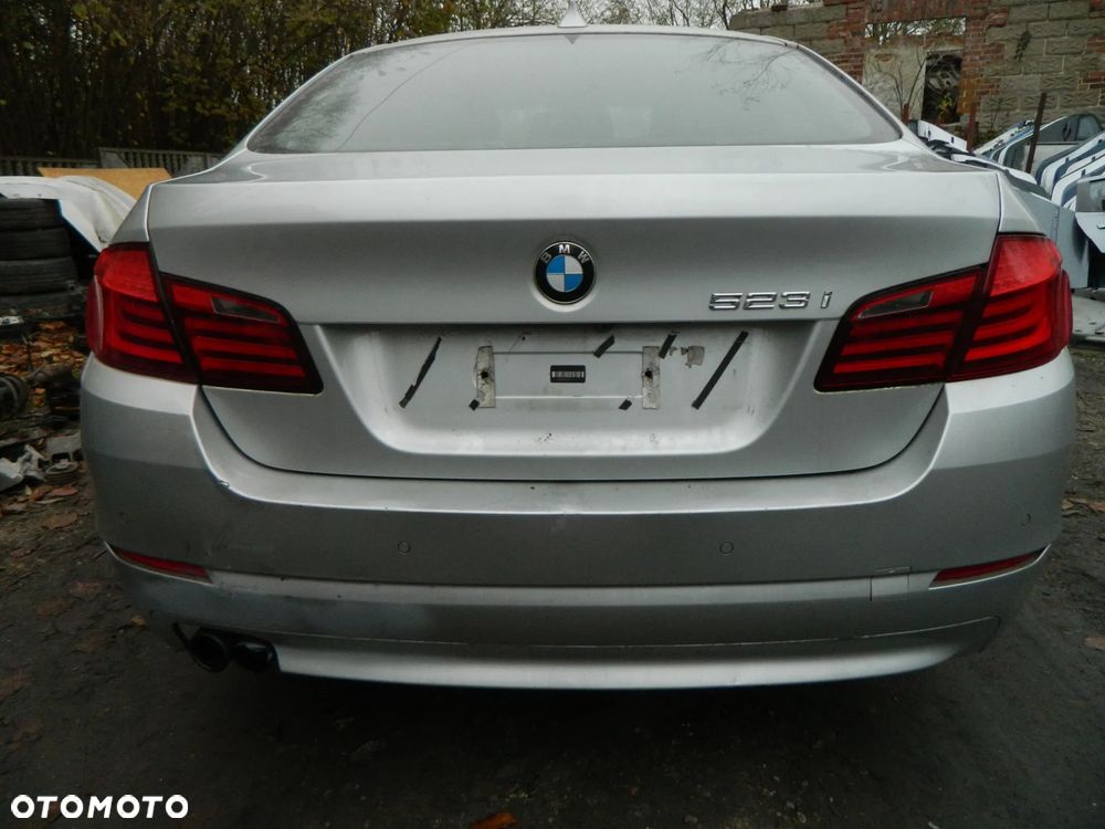 BMW F10 SEDAN N53B30A 354/7 TITANSILBER NA CZĘŚCI - 24