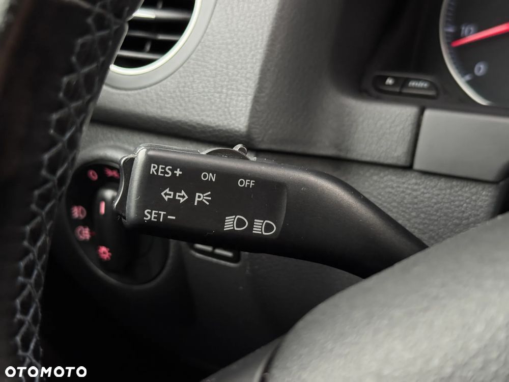 Volkswagen Golf V 1.4 Trendline - 25