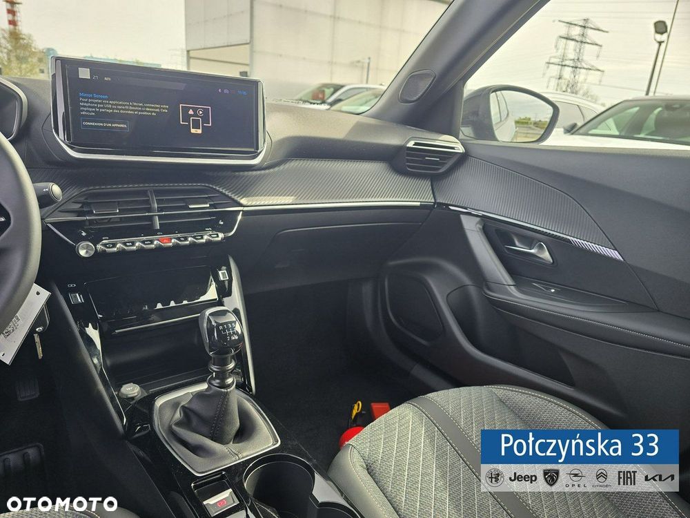 Peugeot 2008 - 32