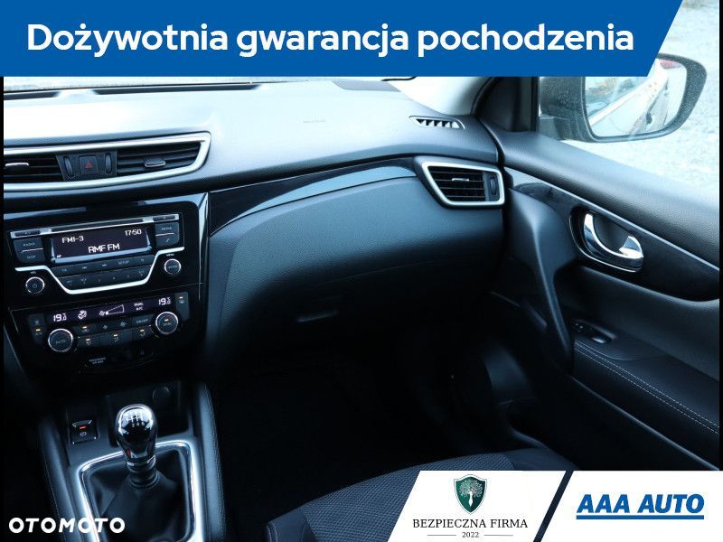 Nissan Qashqai - 10