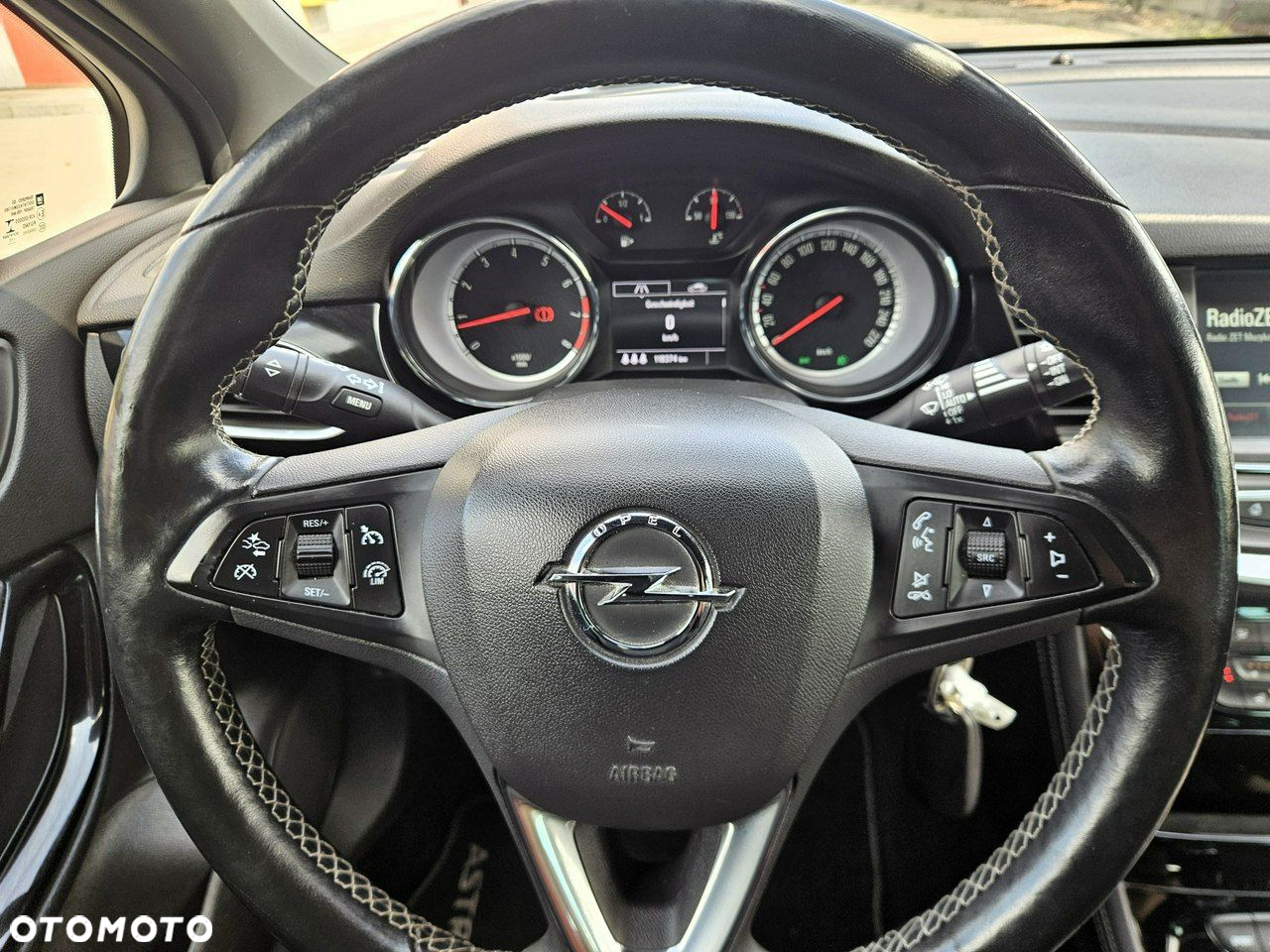 Opel Astra 1.4 Turbo Dynamic - 25