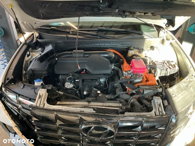 Hyundai Tucson 1.6 T-GDi HEV 4WD Select - 6