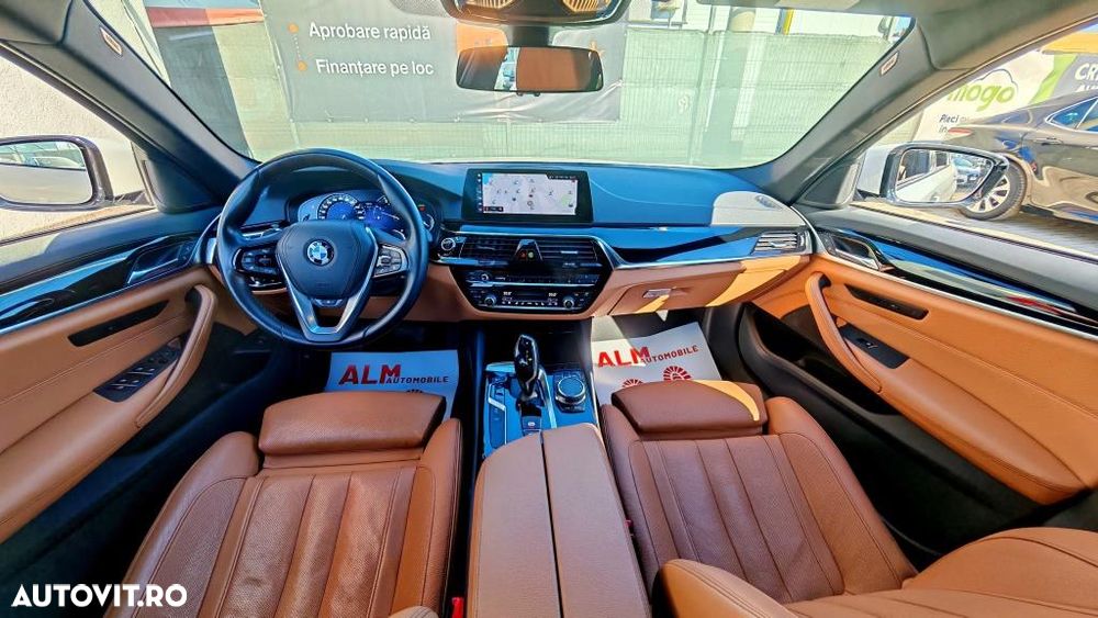 BMW Seria 5 540i xDrive Aut. Luxury Line - 2