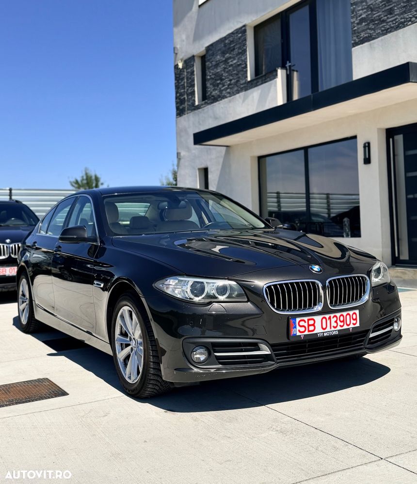 BMW Seria 5 520i Aut. - 3