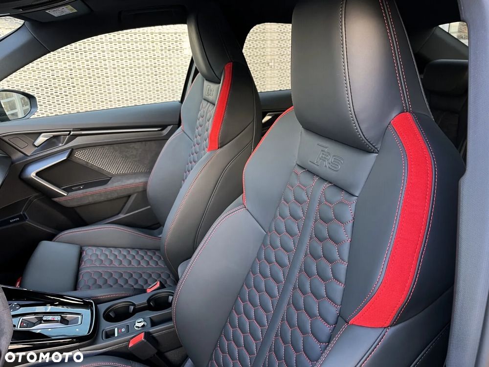 Audi RS3 Sportback - 14