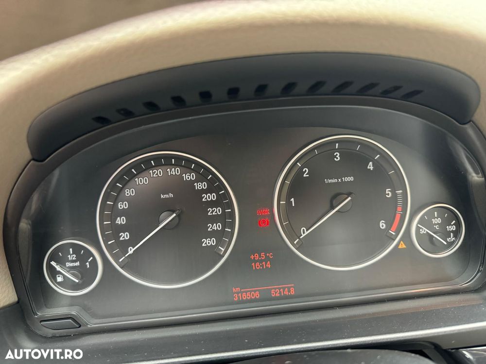 BMW Seria 5 520d xDrive - 8