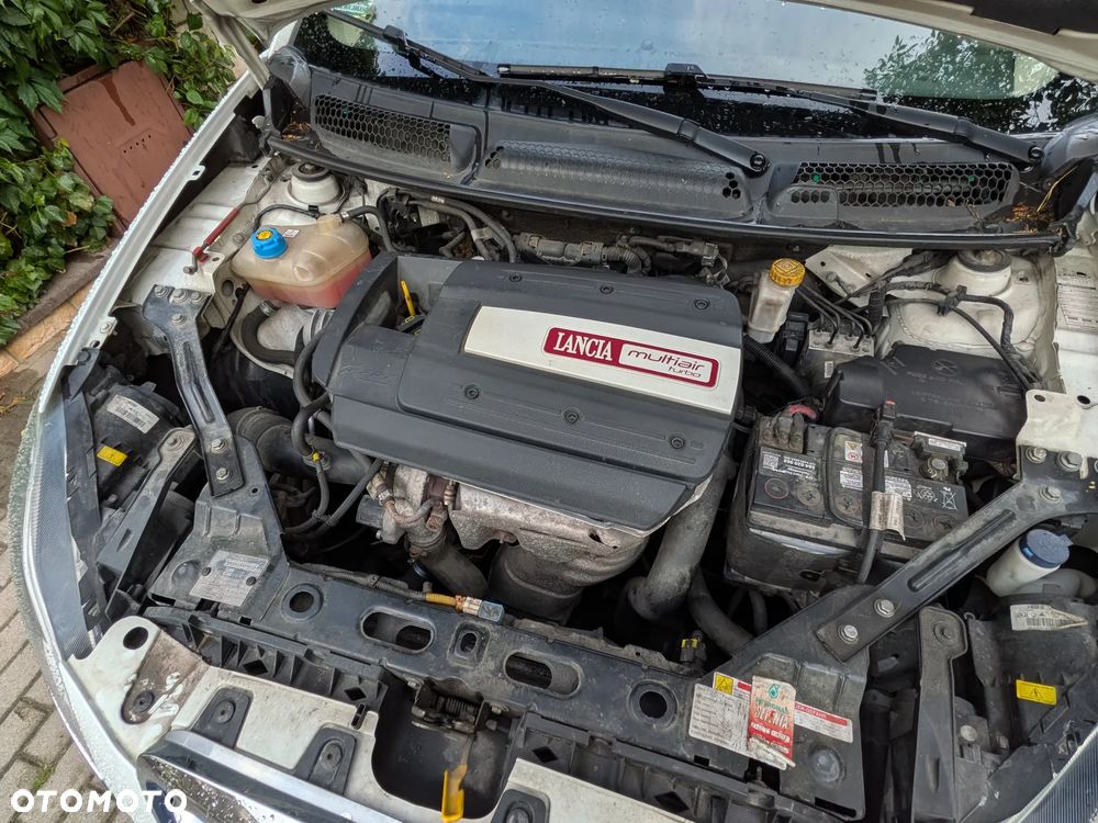 Lancia Delta 1.4 MultiAir Gold S&S - 9