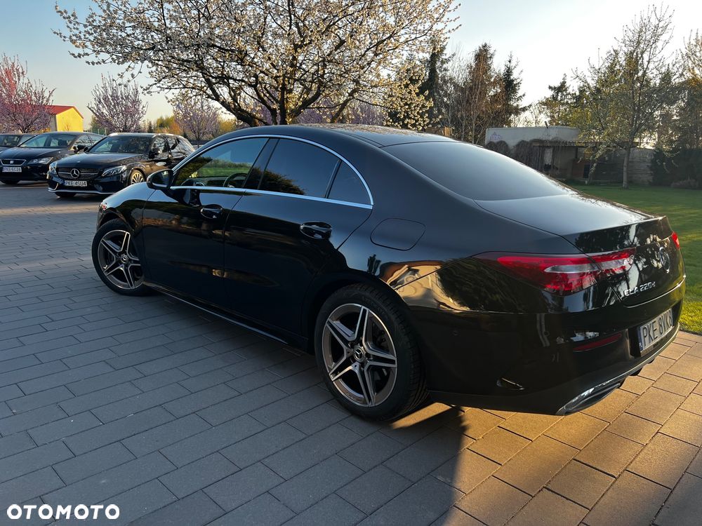 Mercedes-Benz CLA 220 d AMG Line 8G-DCT - 12