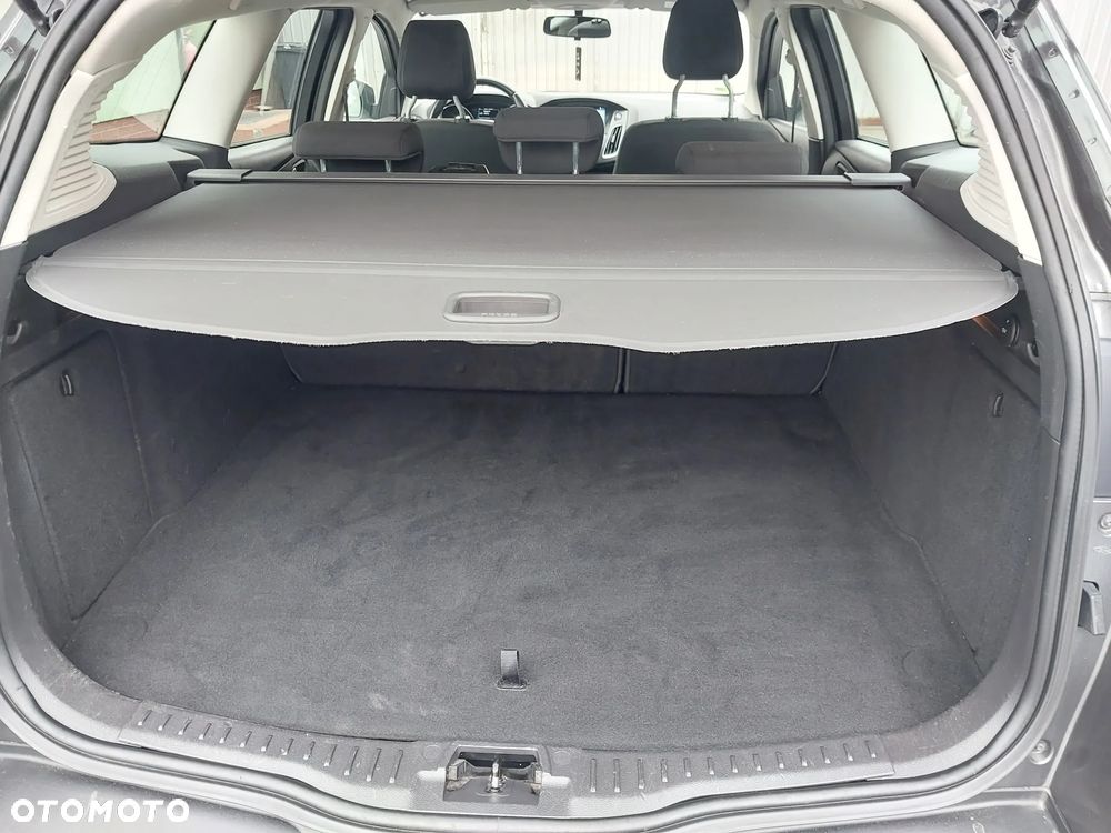 Ford Focus 1.0 EcoBoost Start-Stopp-System ST-LINE STYLE - 12