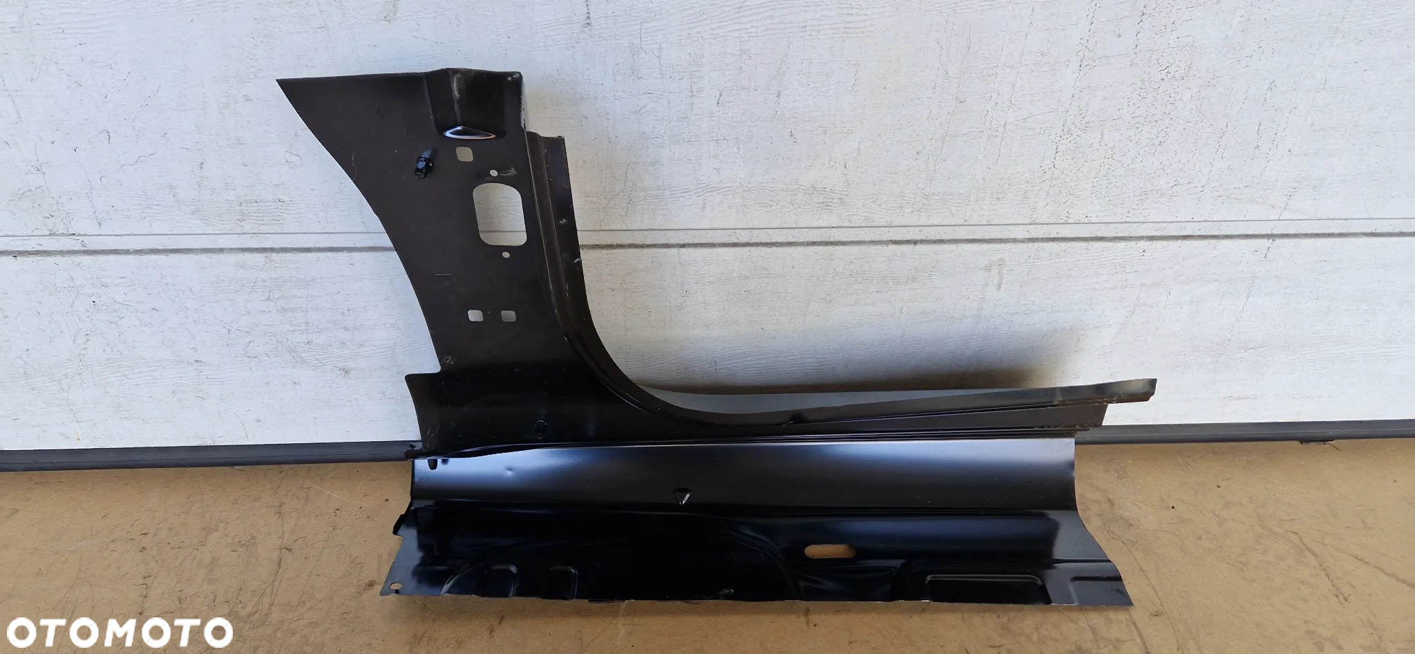 Próg prawy poszycie Renault Megane 4 IV - 2