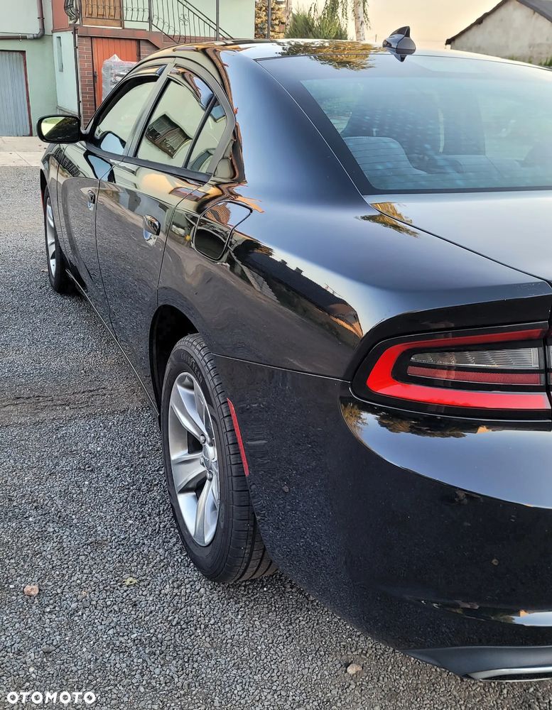 Dodge Challenger - 20
