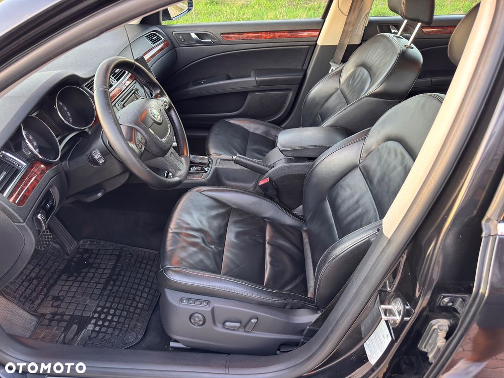 Skoda Superb 2.0 TDI DSG Elegance - 15