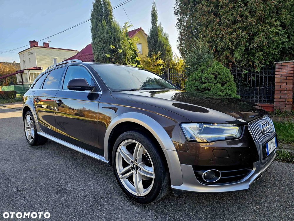 Audi A4 Allroad 2.0 TDI DPF S tronic - 5