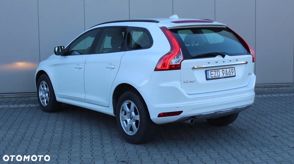 Volvo XC 60 - 8