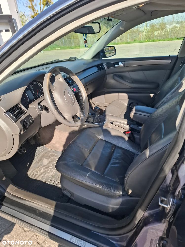 Audi A6 Avant 1.9 TDI - 14