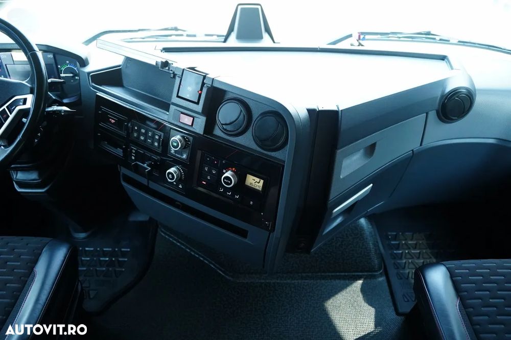Renault T 520 / I-PARK COOL / REZERVORE 1.600 L - 30