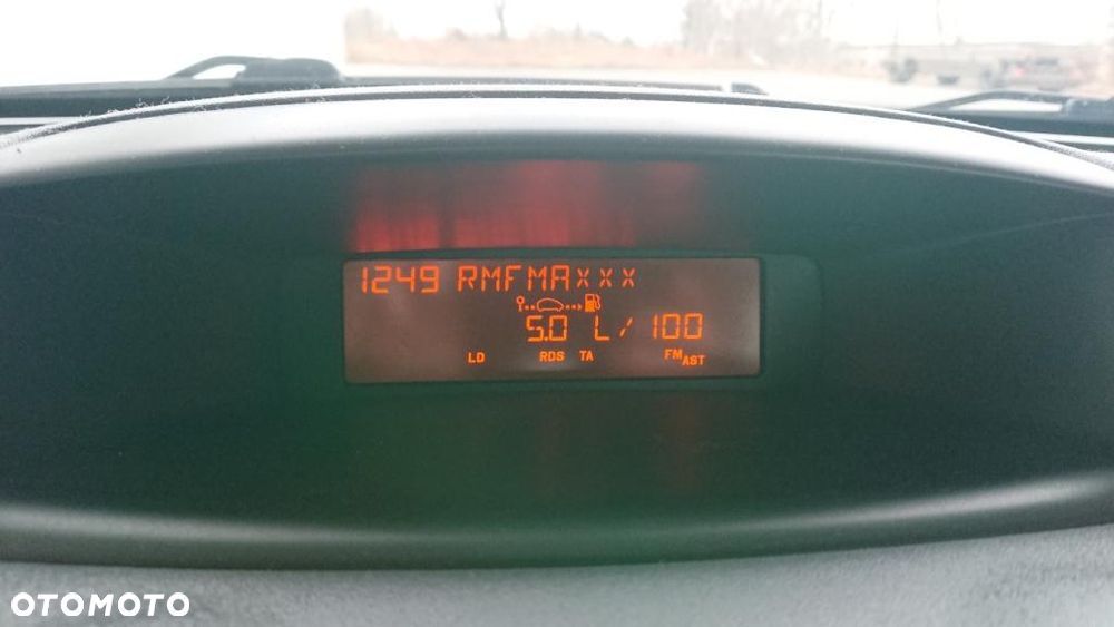 Citroën C2 1.4 HDi VTR - 8